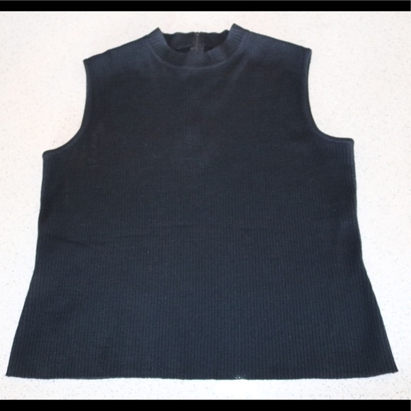 St. John Luxe Rib Knit Shell - Picture 7 of 7